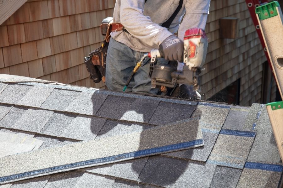 Differences Between Re-Roofing Over Existing Roof: Roof Overlay Vs Tear Off